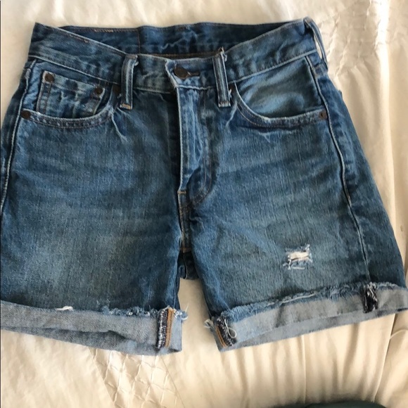 Levi Jean Denim Shorts